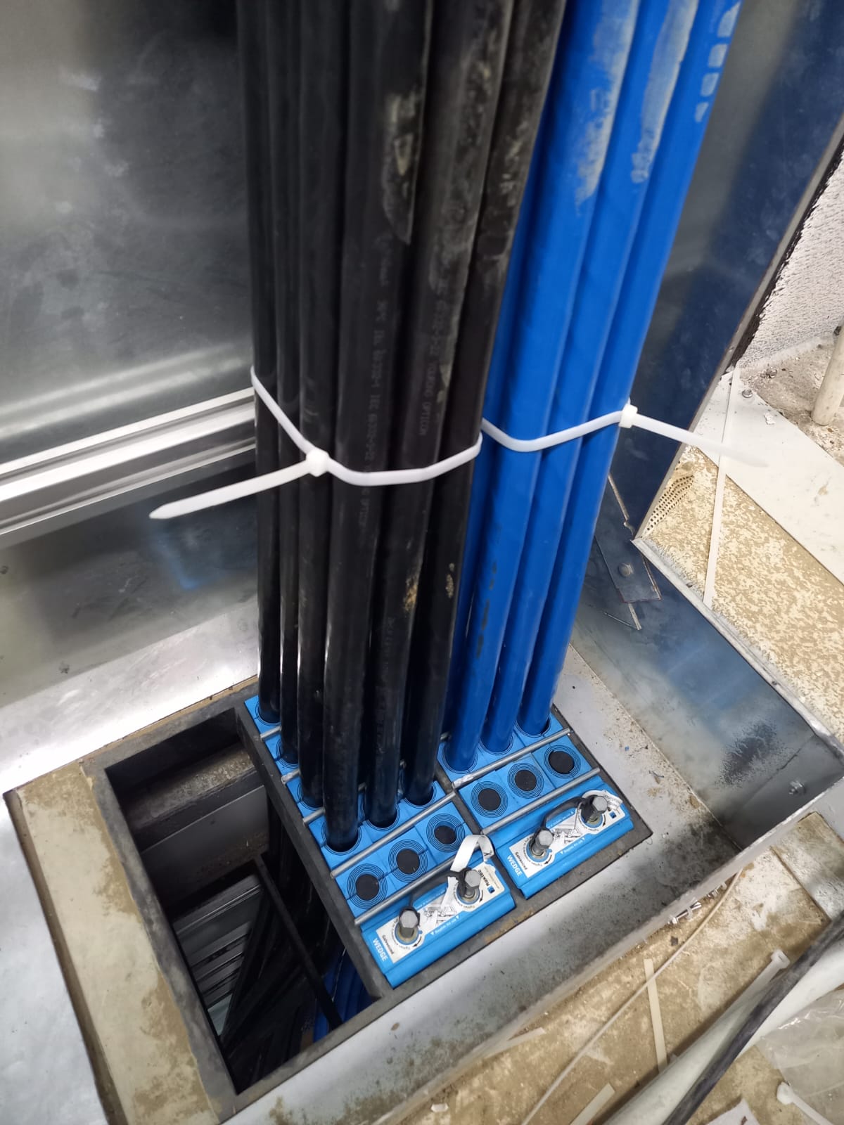 Cabletray Electrical Showcase 6